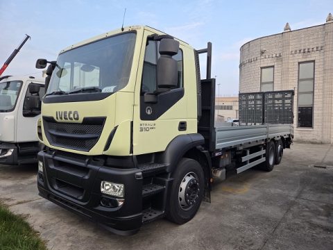 IVECO STRALIS AD 260S31 – 2013 – EURO 5 – KM 229.000