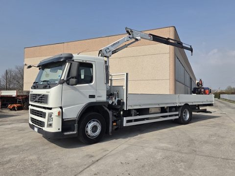 VOLVO FM9 260 CV – 2002 – KM 233.000
